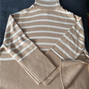 GAP Beige and White Striped Turtleneck Sweater